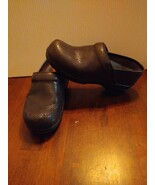 Dansko XP Embossed Small Diamonds Pattern black Clogs Shoes Size 37 - $374.78 MXN