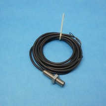 Allen Bradley 872C-D2NP8-E2 Inductive Proximity Sensor 8 mm 3W DC PNP NO No Nuts - £27.96 GBP