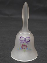 Vintage Westmoreland 5.25&quot; Glass Bell Hand Painted Purple Bow On Crystal Mist - $10.87