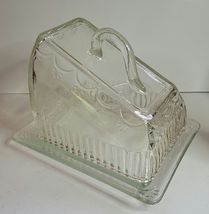 1996 THT HEAVY GLASS ANGLED CHEESE DISH WITH LID image 3