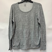 Rene Rofe Sleepwear Womens M Light Grey Long Sleeve T Shirt Top PREOWNDE... - $3.92