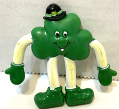 Vintage Russ St Patricks Day Poseable Shamrock Pin Brooch Green White 2&quot; - £8.46 GBP