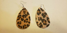 Faux Leather Dangle Earrings (New) Medium Brown Leopard Print #137 - £4.04 GBP