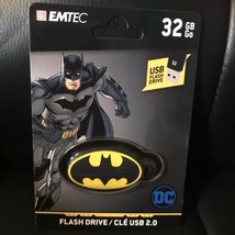 Emtec  Batman USB 32 GB Flash Drive/Keychain Back to School New Sealed  - $9.50