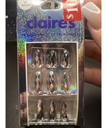 24pc Claire’s Fake False Glue On Silver Metallic Geometric Medium Almond... - $185.58 MXN