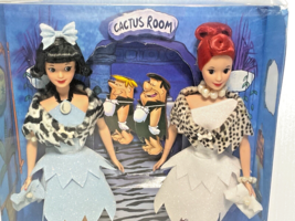 2008 Mattel Barbie The Flintstones Betty &amp; Wilma #M1211 New Damaged Box - £74.31 GBP