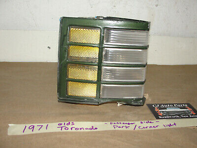 Primary image for 71 Olds TORONADO RIGHT PASSENGER SIDE FRONT CORNER PARK MARKER LIGHT LENS BEZEL