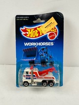 Vintage 1986 Mattel Hot Wheels WorkHorses RIG WRECKER DieCast #3916 Scale 1/64 - $26.13