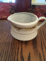 SIGNATURE COLLECTION SELECT FINE CHINA QUEEN ANNE CREAMER - $7.75