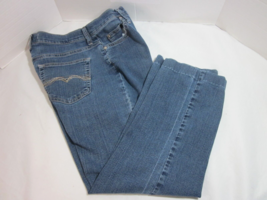 Wrangler Jeans Womens Petites Size 6 Blue Denim As Real As Embroidered P... - $15.99
