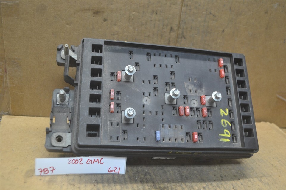 02-03 GMC Envoy Fuse Box Junction OEM 15171994 Module 621-7b7 - $44.09
