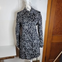 Anne Klein Women&#39;s Belted Black/white floral trench type jacket Size 4 - £19.40 GBP