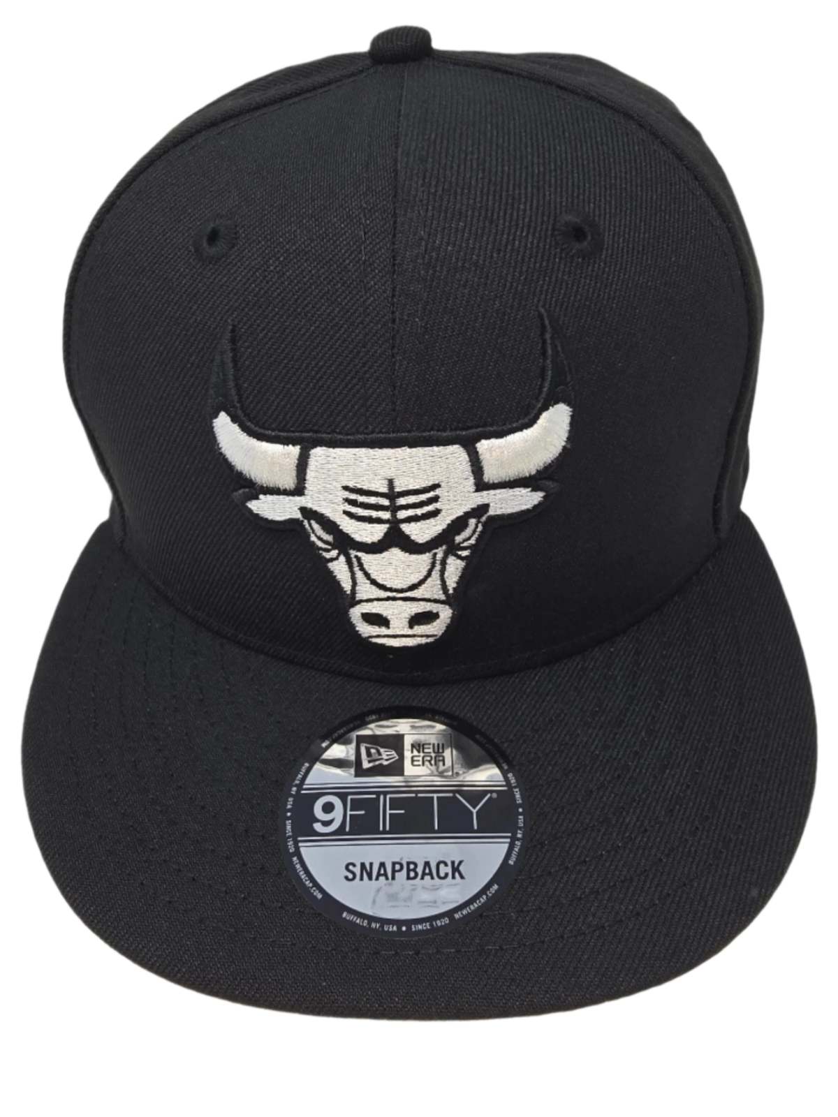 Chicago Bulls Officially Licensed NBA New Era 9FIFTY Black and White Sna... - $34.99