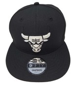 Chicago Bulls Officially Licensed NBA New Era 9FIFTY Black and White Sna... - $665.05 MXN