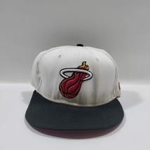 Hardwood Classics Snapback Hat Cap Miami Heat NBA New Era - £9.34 GBP