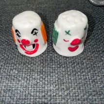 Vtg Set of 2 Porcelain Clown Thimbles - £4.05 GBP