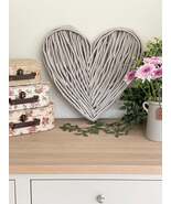 Small French Taupe Wicker Heart- 40cm - €85,64 EUR Small French Taupe Wicker Heart- 40cm - €85,64 EUR