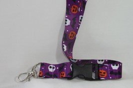 Disney Lanyard (New) Pumpkins &amp; Bats - Purple W/ Ghosts - Key Ring &amp; Snap - £11.62 GBP