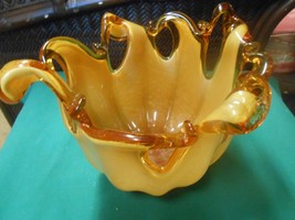 Magnificent Beautiful MURANO Art Glass BOWL  .Made in Italy....7.5&quot; height - $34.24