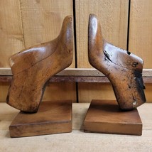 1930s -Vintage American Wood Shoe Molds Bookends 1 Pair - £201.75 GBP