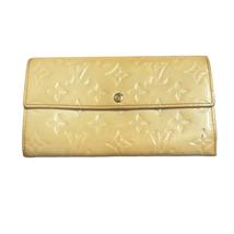 Authentic Louis Vuitton Womens Vernis Envelope Leather Wallet Monogram Yellow - £74.47 GBP