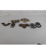Small Lot of Vintage Drawer Pulls - $177.47 MXN