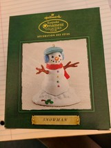 Hallmark Keepsake Christmas Ornament Collector&#39;s Club Snowman 2002 NEW - $8.43