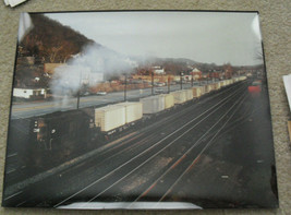 Vintage Train Photograph 11x14 CR 7013 Locomotive with Piggyback Cars - £14.98 GBP