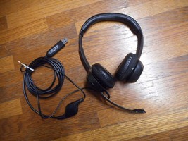 Logi Headphone Headset Wired Black USB Padded Ears w/Volume Control Chat - £7.78 GBP