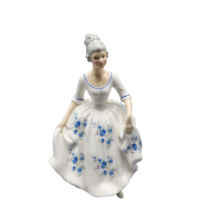 Royal Doulton Porcelain Caroline Figurine England HN3170 Peggy Davies - £29.77 GBP