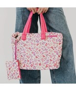 Presley Puffer Nylon Quilted Tote Bag With Pouch Pink Floral - $1,084.18 MXN