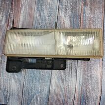 GM 15034930 1994-98 Chevrolet Tahoe Suburban Passenger Clear Headlight A... - $43.17