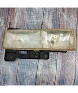 GM 15034930 1994-98 Chevrolet Tahoe Suburban Passenger Clear Headlight A... - $60.50 CAD