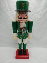 10&quot; Wooden Green Uniform Christmas Holiday Nutcracker - €14,84 EUR