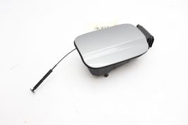 2008 MERCEDES-BENZ W204 C300 FUEL FILLER DOOR W/ CAP E0670 image 3