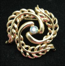 PINWHEEL Leaf BROOCH Vintage PIN Aurora Borealis Rhinestone Goldtone Lightweight - £11.98 GBP