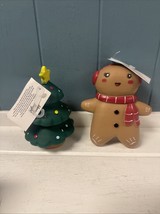 Lot Of 2 Merry &amp; Bright Squeaky 6” Small Dog Toys Christmas Holiday Ging... - $128.98 MXN