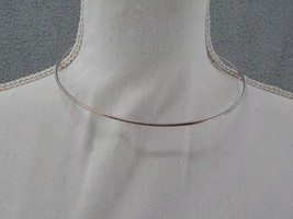 CHOKER NECKLACE SILVER COLOR 18&quot; CIRC RIGID METAL CORD FASHION JEWELRY C... - £6.28 GBP