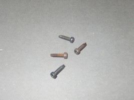 Lionel PART- 8002-39 - 4 Screws - 6 X 1/2 - NEW- H46 - $3.47