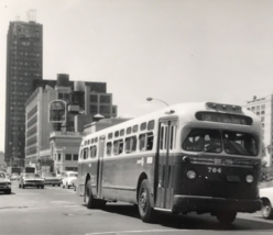 1970s SEPTA Bus #764 Market Route 12 B&amp;W Photograph Philadelphia PA - £7.32 GBP