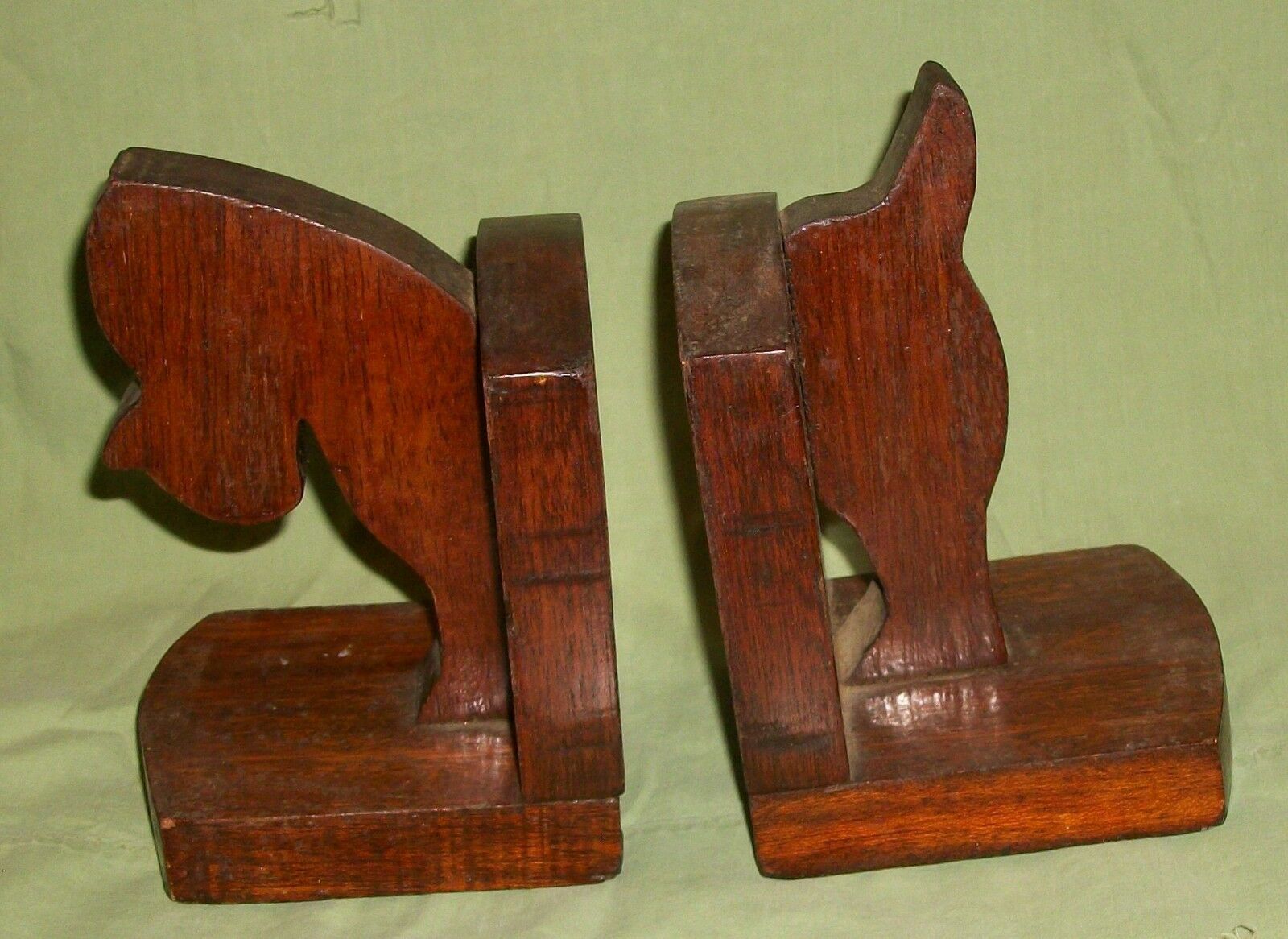 Primary image for VTG FOLK ART WOOD WORKING SHOP SCOTTY DOG PUPPY BOOK ENDS HEADS TAILS WOODEN FUN