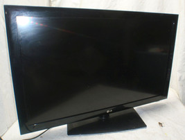 LG 42LD450 TV - No Remote - £23.56 GBP