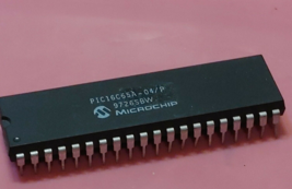 PIC16C65A-04 8 Bit CMOS Microcontroller Integrated Circuit - $4.33
