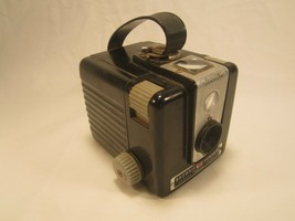 Vintage Camera Kodak Brownie Hawkeye Flash Model [Z115a] - £10.01 GBP