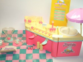 Vintage Mattel Barbie Ice Cream Shoppe Playset 1987 Near Complete No Box - £29.57 GBP