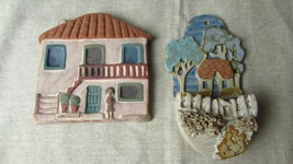 Hand Crafted Clay Wall Planter &amp; Wall Plaque in Rustic Cottage Design - €66,31 EUR