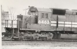 Vintage Conrail Railroad CR #6463 SD40-2 Electromotive Train Photo West Chicago - £9.10 GBP