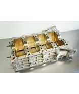 2003-2006 porsche cayenne 4.5l v8 lower engine block crankcase crank cas... - $4,908.64 MXN