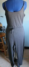 Women&#39;s Gray Sleeveless Tie Waist Open Leg Jumpsuit ~M~ - £8.17 GBP