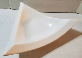 Palm Restaurant Ware Large Triangle White Bowl Centerpiece Modern Art Se... - $41.73